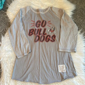 Women’s Georgia Bulldogs football gray raglan style shirt Small